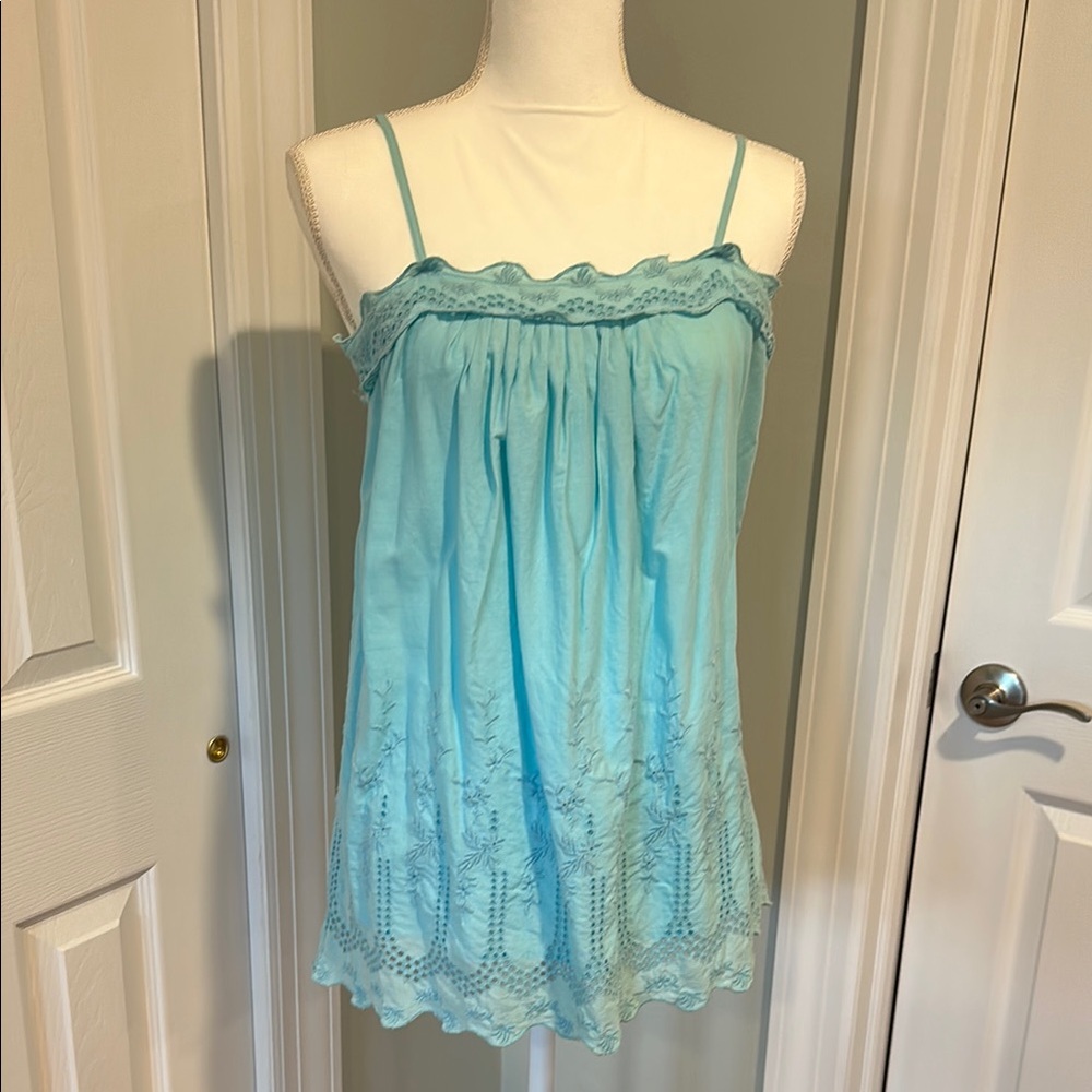 GAP Turquoise Eyelet Camisole Top - size X-small